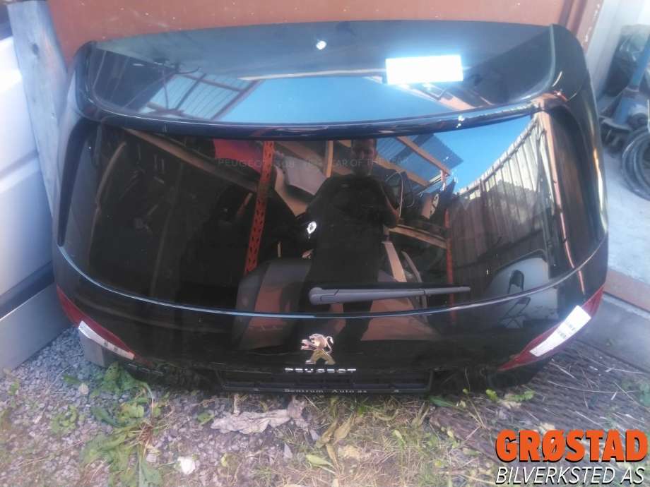 Bakluke til Peugeot 308, 2013-2021 (Type II)