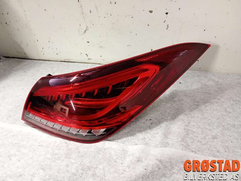 Baklykt høyre ytre til Mercedes CLA 2019-->> (C118) (C118) (A 118 906 76 00|)