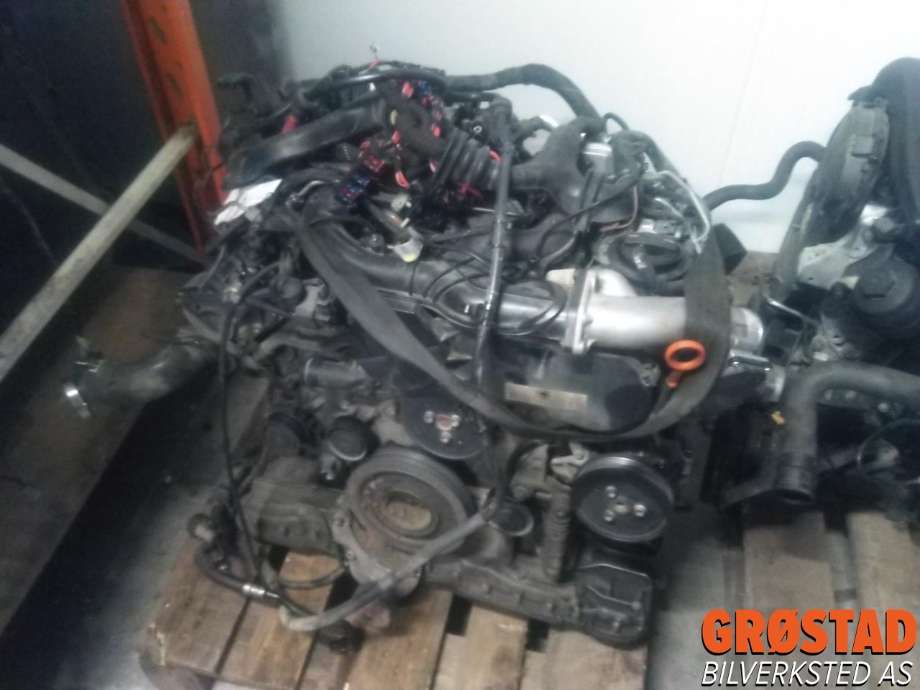 Motor diesel til Audi A6, 2005-2008 (Type III, Fase 1) (C6) (C6) (059 100 033 A)