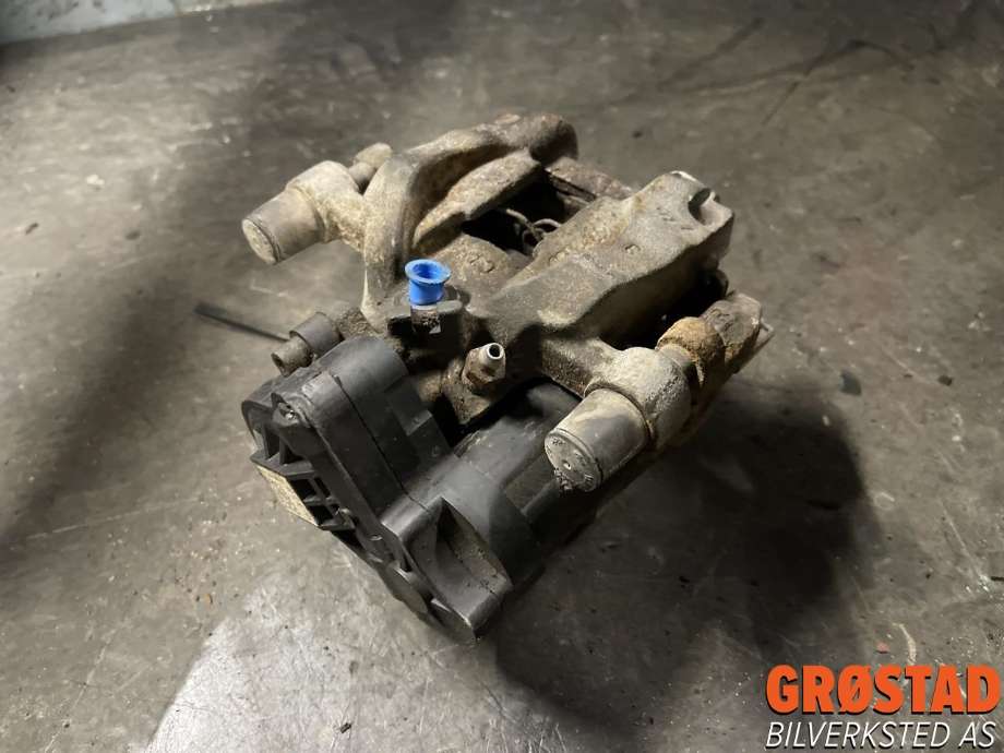 Bremsecaliper høyre bak, elektrisk til VW Passat 2015-2019 (Fase 1) (B8) (B8) (3Q0 615 424|)