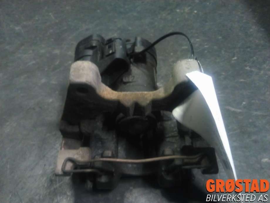 Bremsecaliper venstre bak, elektrisk til VW Passat 2015-2019 (Fase 1) (B8) (B8) (3Q0 615 423|)