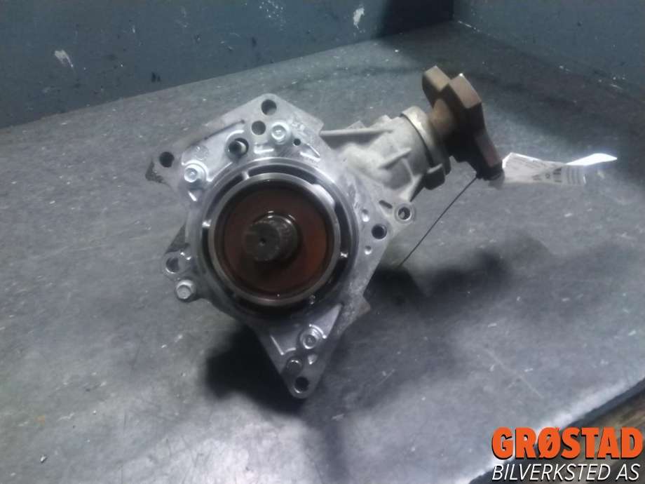 Kardang klokke foran til Nissan Qashqai 2014-2021 (Type II) (33100BB60A|)