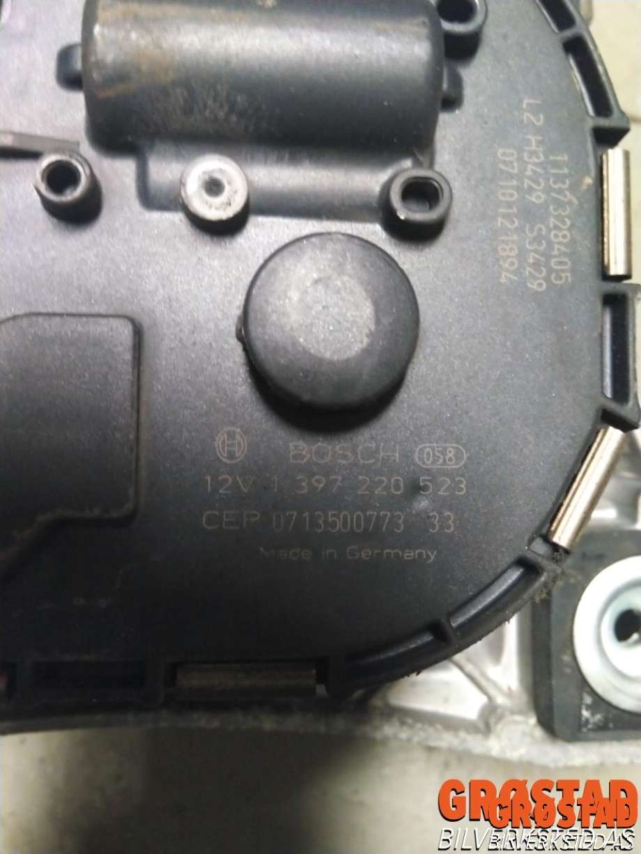 Viskermotor frontrute komplett m/overføring til Volvo C30 2006-2009 (Fase 1)  (31253518|)