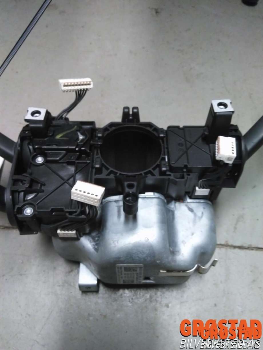 Bryter combi til Škoda Octavia 2017-2020 (Type III, Fase 2)  (5Q0 953 502 AL|5Q0 953 521 LA|)