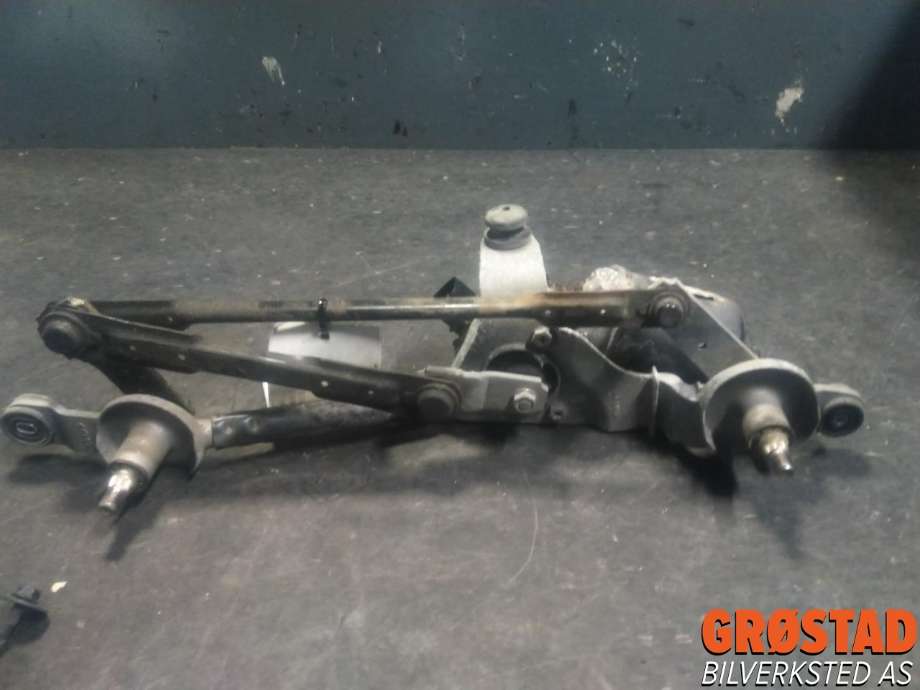 Viskermotor frontrute komplett m/overføring til Hyundai i30 2012-2017 (Type II)  (98120A 5000|98110A 5000|)