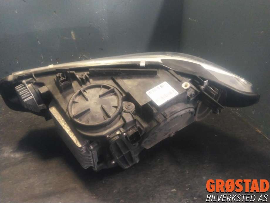 Frontlykt høyre full-LED til BMW M4 2014-2020 (F82/F83) (F82/F83) (63 11 7 377 842|)