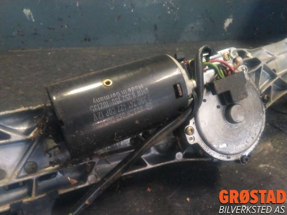 Viskermotor frontrute komplett m/overføring til BMW 7-Serie 1993-2001 (E38) (E38) (61 61 8 360 049|67 63 8 352 150|)