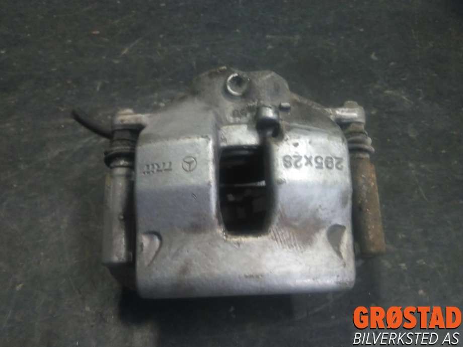 Bremsecaliper venstre foran til Mercedes E-Klasse, 2009-2013 (Fase 1) (W212) (W212) (B22282)