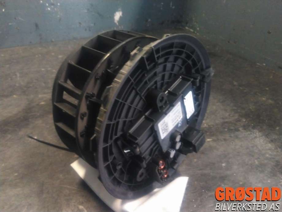 Varmeapparat motor til Mercedes C-Klasse 2014-2018 (Fase 1) (W205) (W205) (A 099 906 03 12|A 099 906 20 03|)