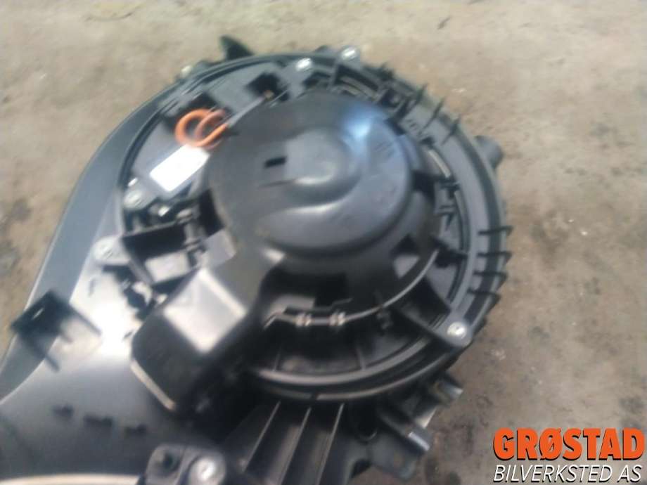 Varmeapparat motor til BMW M4 2014-2020 (F82/F83) (F82/F83) (64 11 9 350 395|)