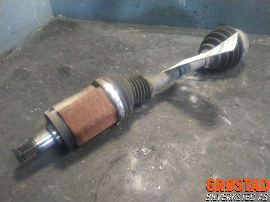 Drivaksel venstre foran, diesel/automat til BMW 3-Serie, 2012-2018 (F30/F31/F34) (F30/F31/F34)