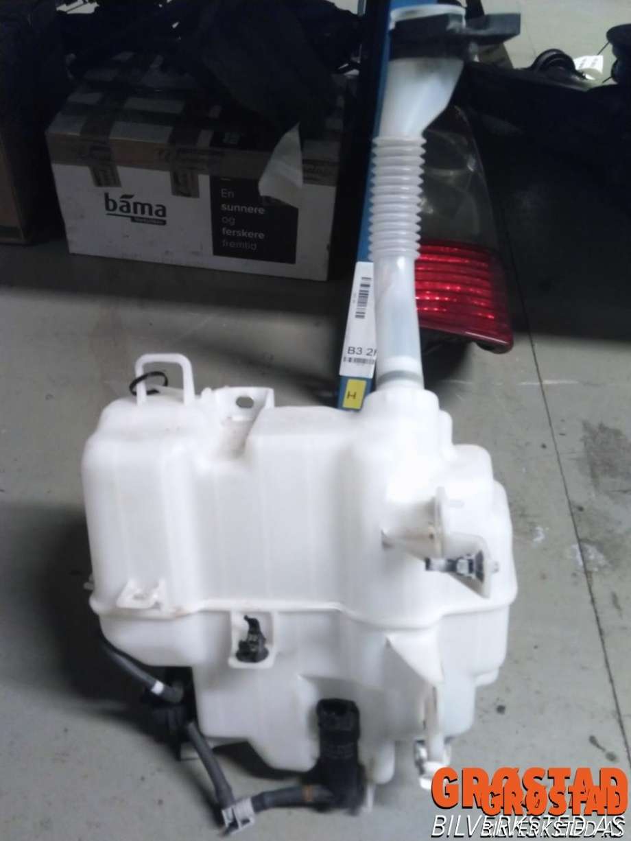 Spylertank foran til Mazda 3 2013-2016 (Type III, Fase 1)  