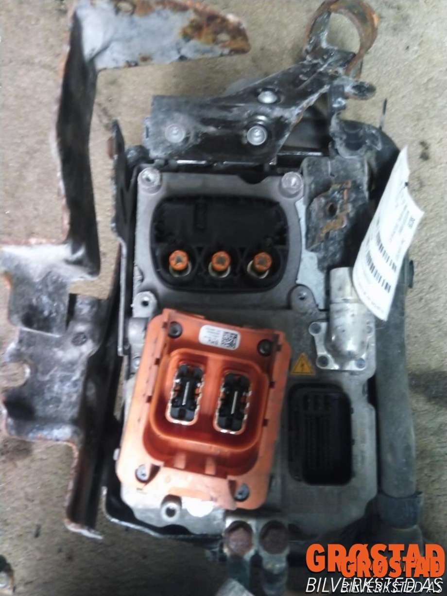 Inverter hybrid til BMW 3-Serie 2012-2018 (F30/F31/F34) (F30/F31/F34) (BOSCH|0437508243|16B181000035|)
