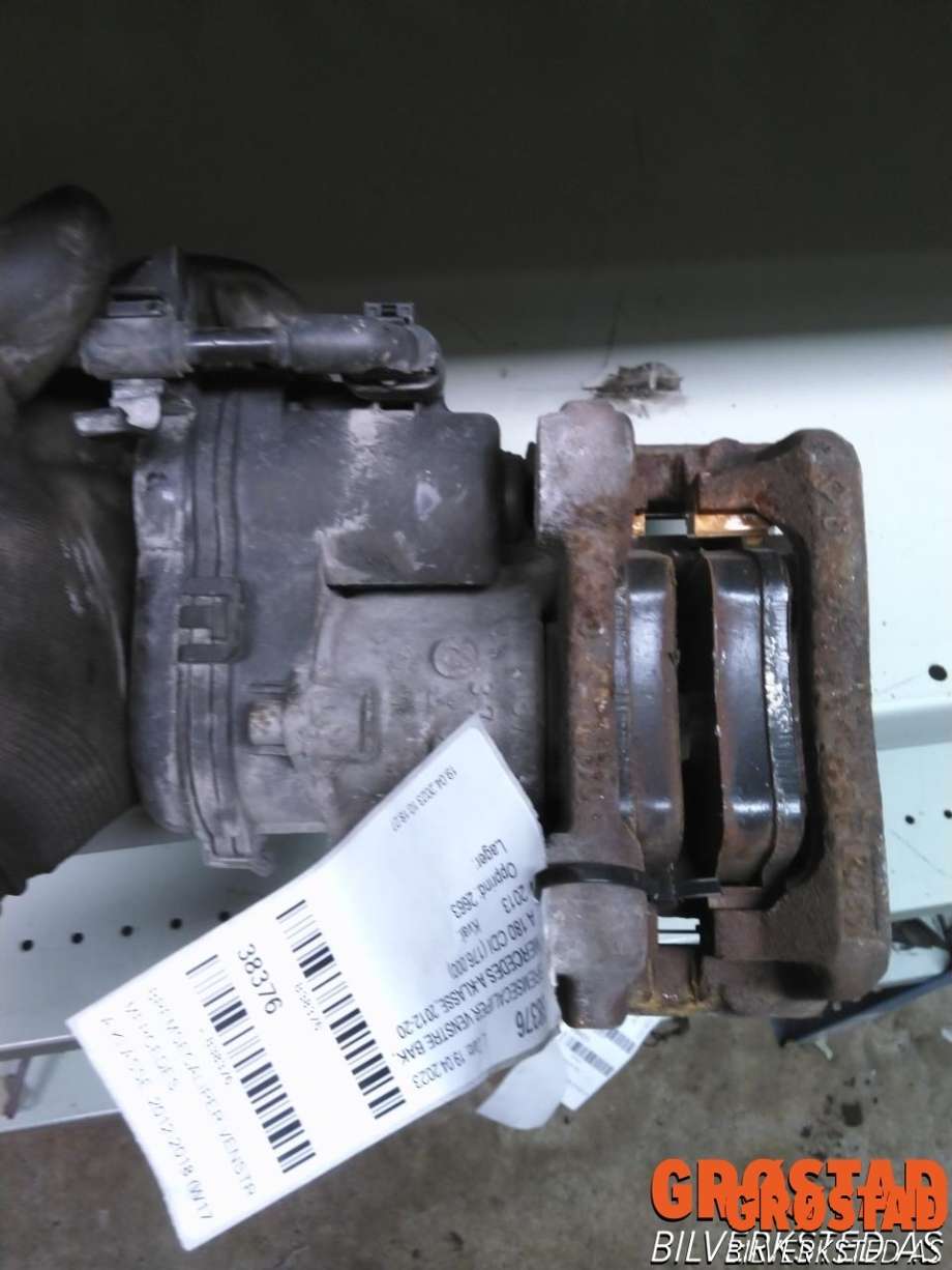 Bremsecaliper venstre bak, elektrisk til Mercedes A-Klasse 2012-2018 (W176) (W176) (A 000 423 23 81|)