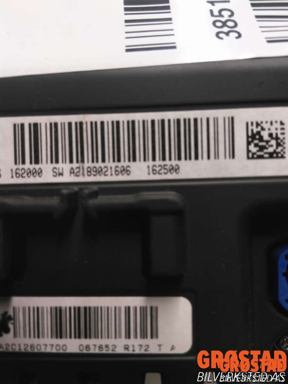 Bilstereo navigasjon skjerm til Mercedes GLE 2015-2018 (Fase 2) (W166) (W166) (A1669001420|)