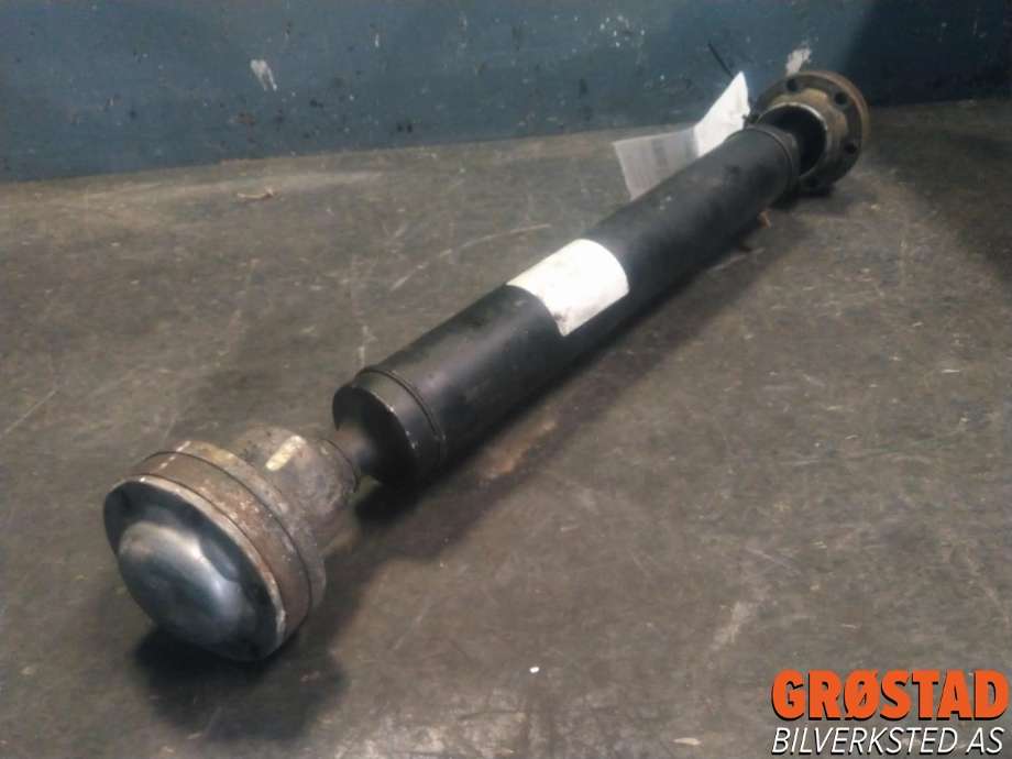 Mellomaksel fremre til Mercedes ML 2005-2011 (W164) (W164) (A 164 410 05 01|A 164 410 07 01|)