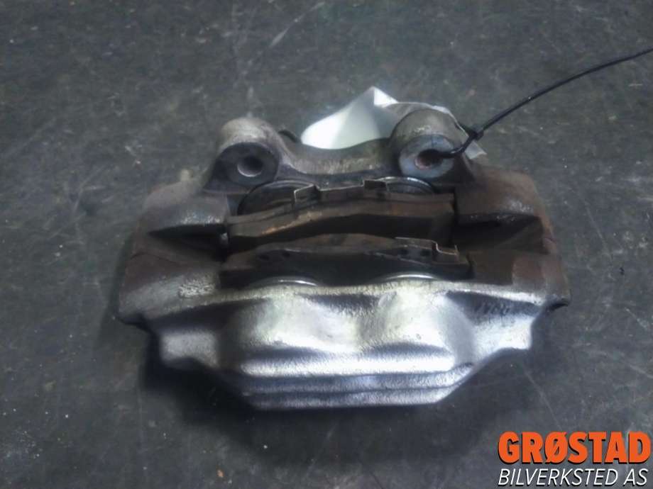 Bremsecaliper høyre foran til Toyota Hilux 1998-2001  (4773035140|)