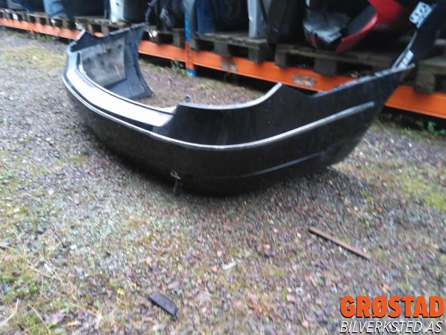 Støtfanger bak til Mercedes E-Klasse, Coupe/Cab 2009-2013 (Fase 1) (C207) (C207) (A 207 880 12 47|)