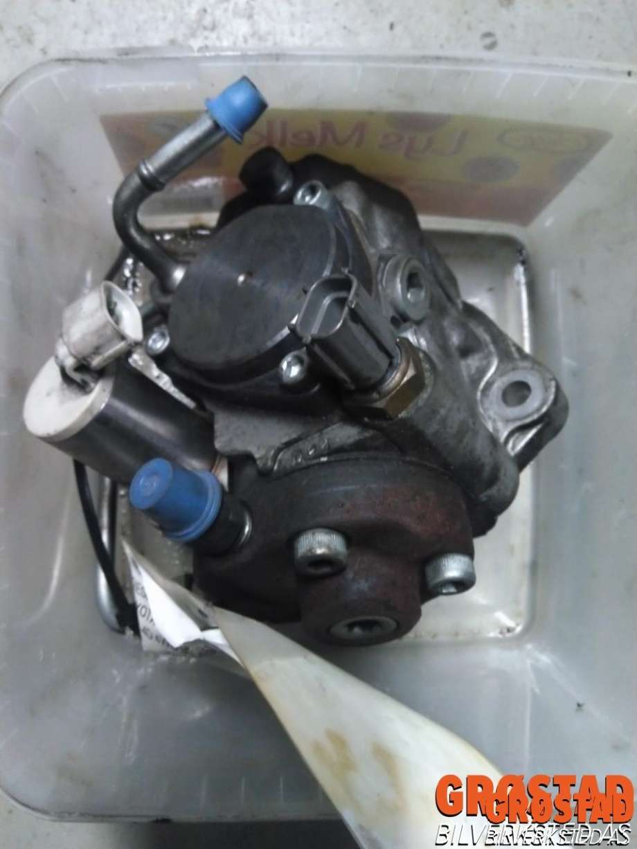 Dieselpumpe til Toyota RAV4 2009-2013 (Type III, Fase 2) (221000R050|)