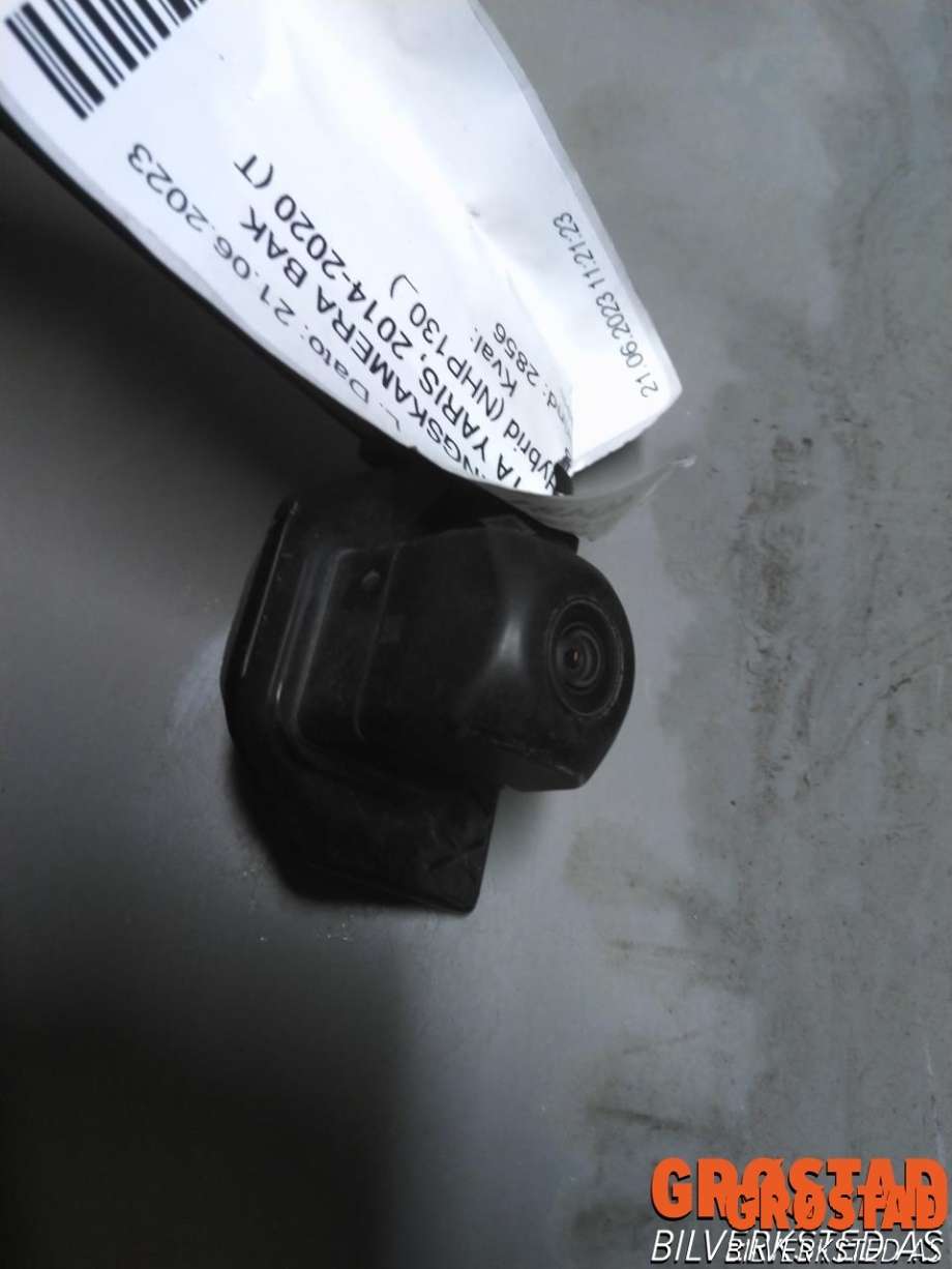 Parkeringskamera bak til Toyota Yaris 2014-2020 (Type III, Fase 2)  (867900D060|)