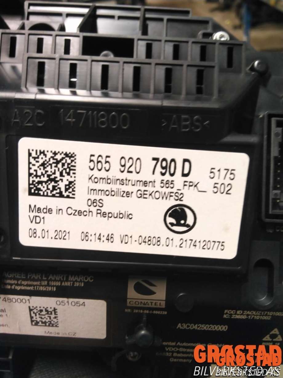 Instrumentpanel til Škoda Kodiaq 2017-->> (565 920 790 D|)