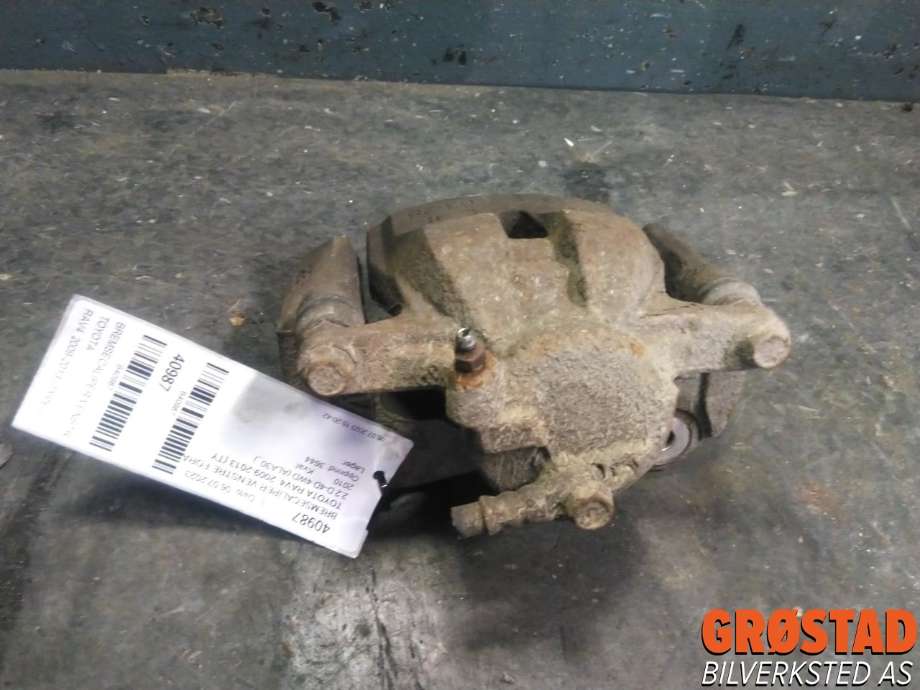 Bremsecaliper venstre foran til Toyota RAV4 2009-2013 (Type III, Fase 2) (4775042090|)
