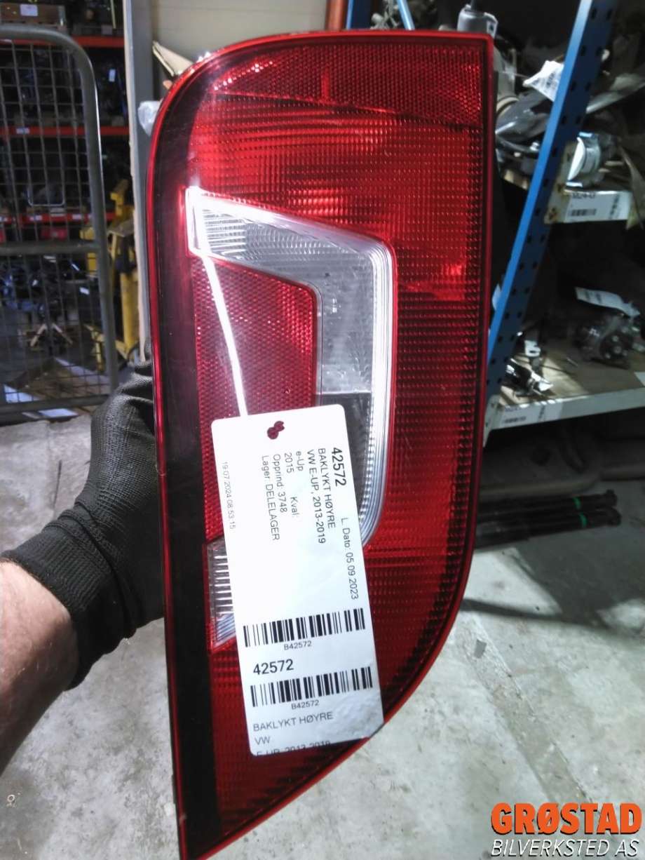 Baklykt høyre til VW E-Up 2013-2019 (1S0 945 096 G|)