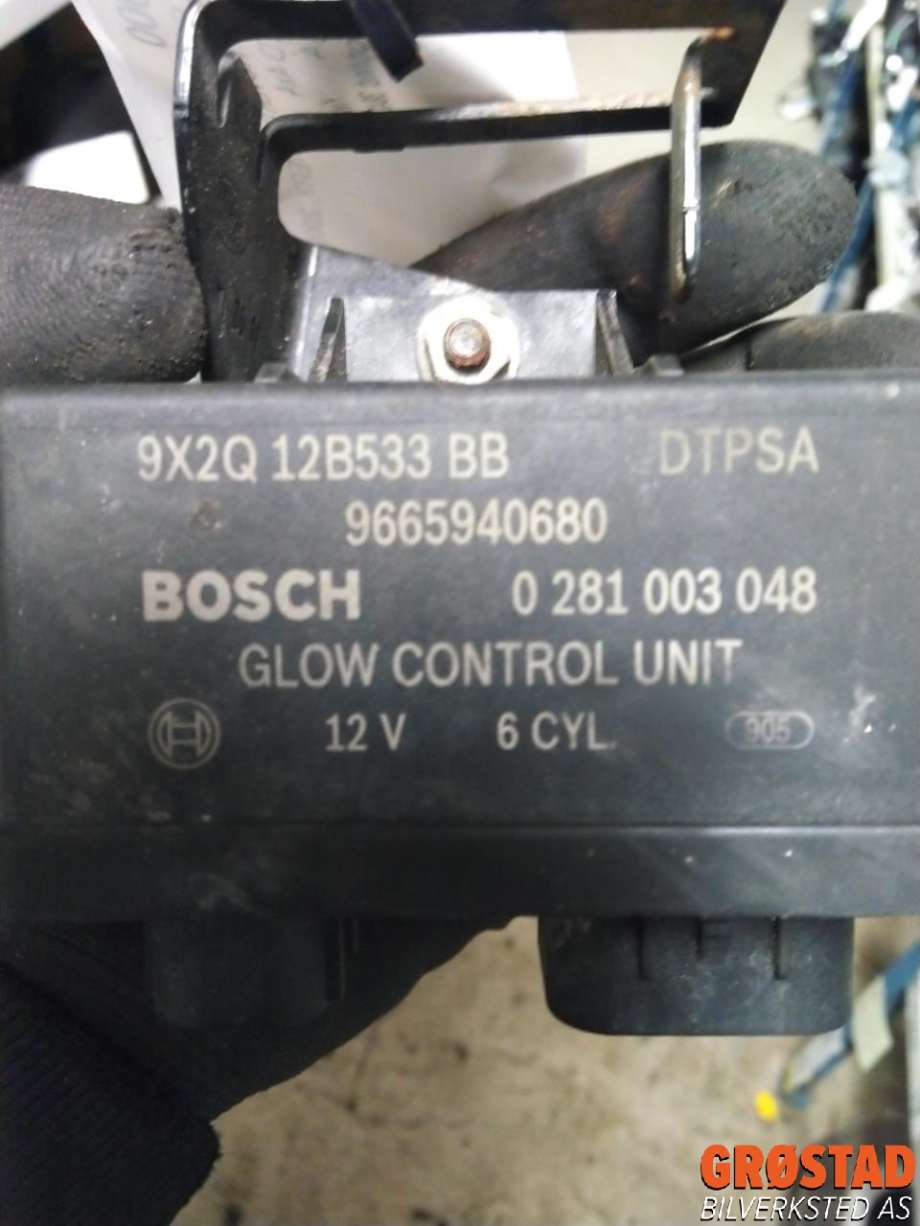 Rele gløde til Land Rover Discovery 2009-2017 (Type IV)  (9X2Q12B535BB|)