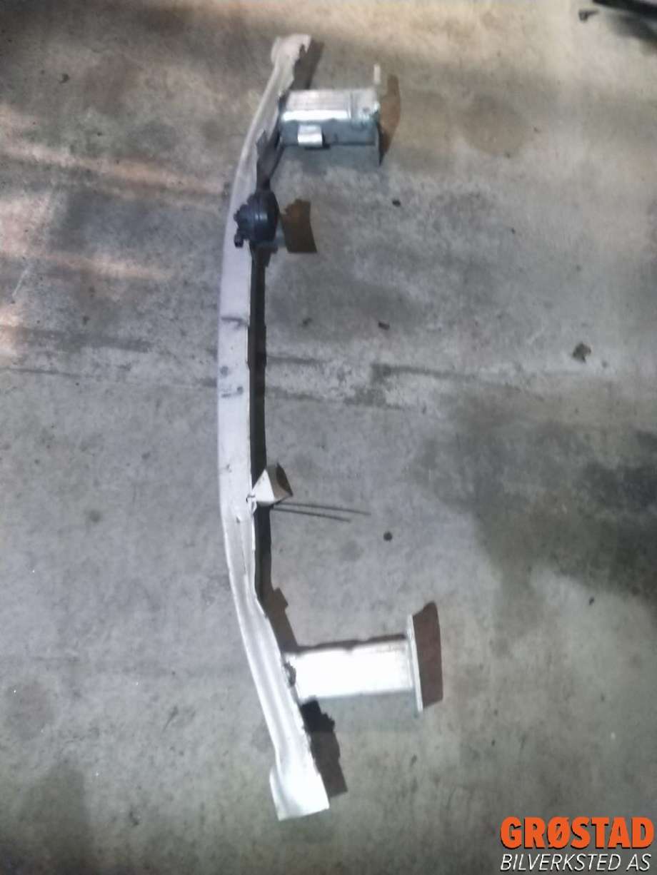 Støtfangerforsterkning foran til Renault Scenic, 2009-2016 (Type III)  (752100015R)