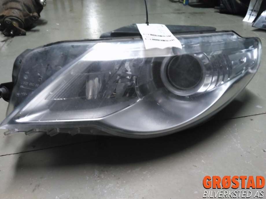 Frontlykt venstre xenon til VW Passat, 2005-2010 (B6) (B6) (3C8 941 753 C)