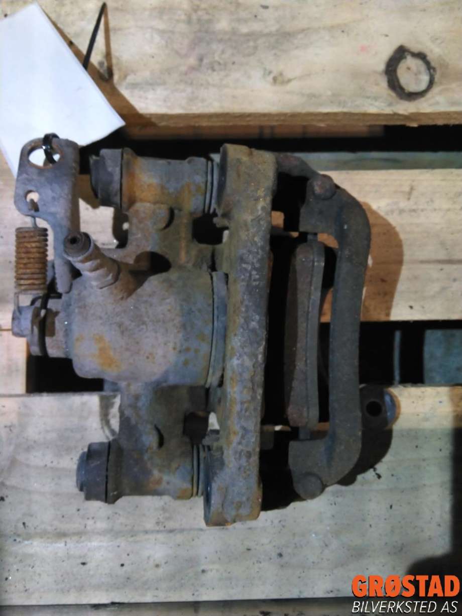 Bremsecaliper venstre bak til Renault Master, 2014-->> (Type III, Fase 2)  (440113887R)