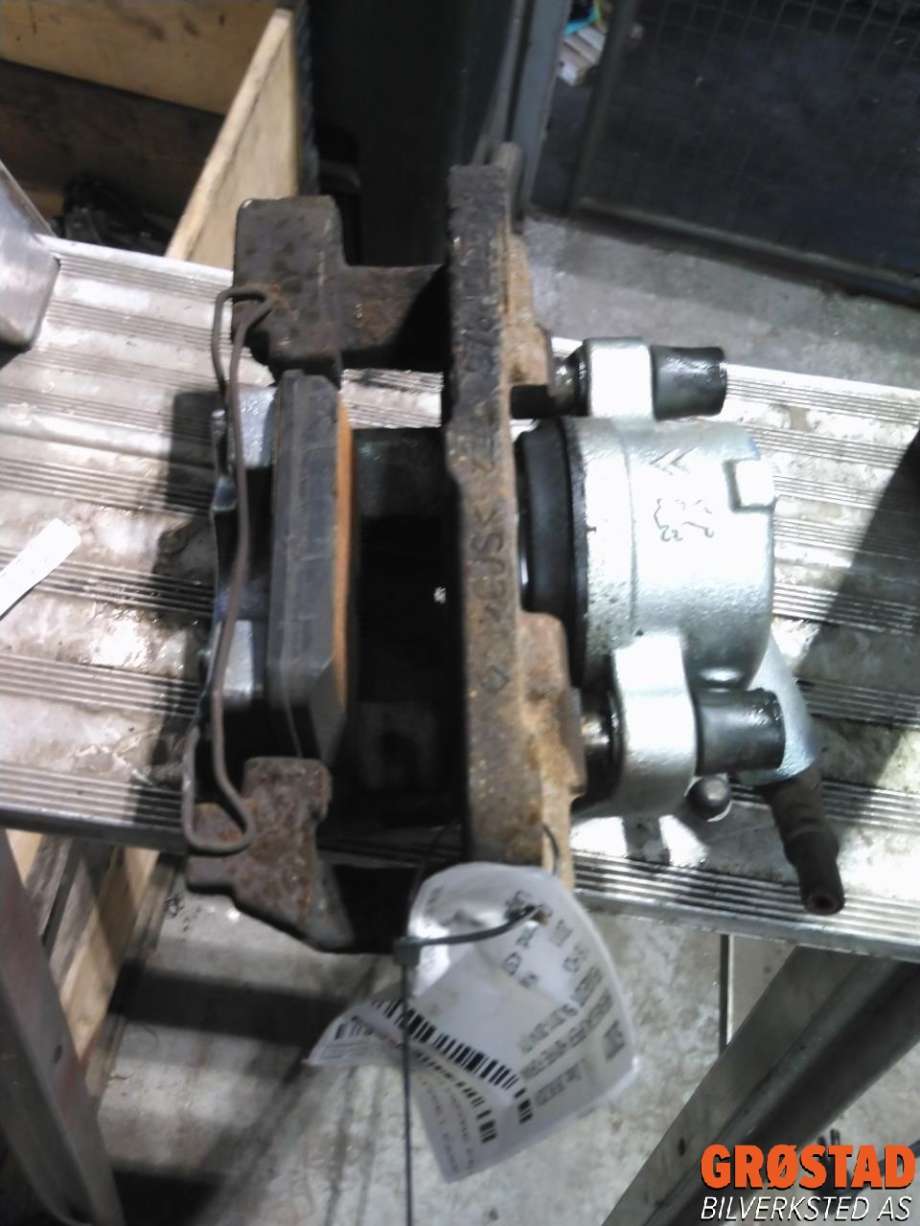 Bremsecaliper høyre foran til Peugeot 508, 2011-2014 (Type I, Fase 1) (4401 R5)