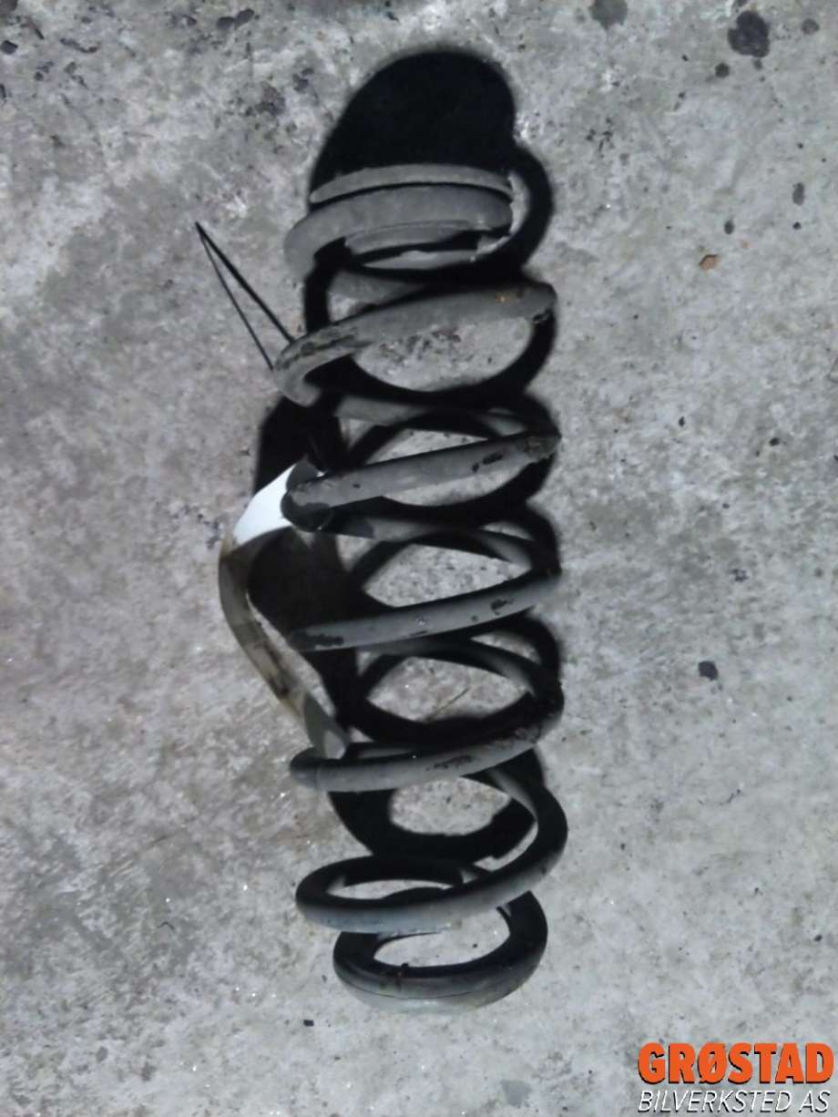 Fjær bak spiralfjær til Citroën C4, 2011-2017 (Type II)  (5102 W3)