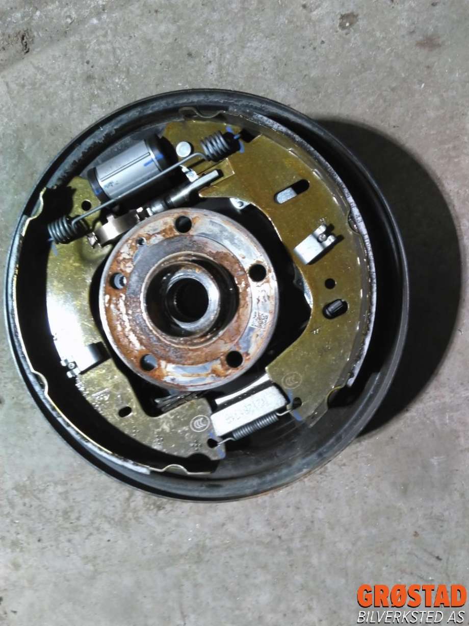 Hjulspindel høyre bak til VW ID.4 2020-->>  (1EA 505 434 P|)