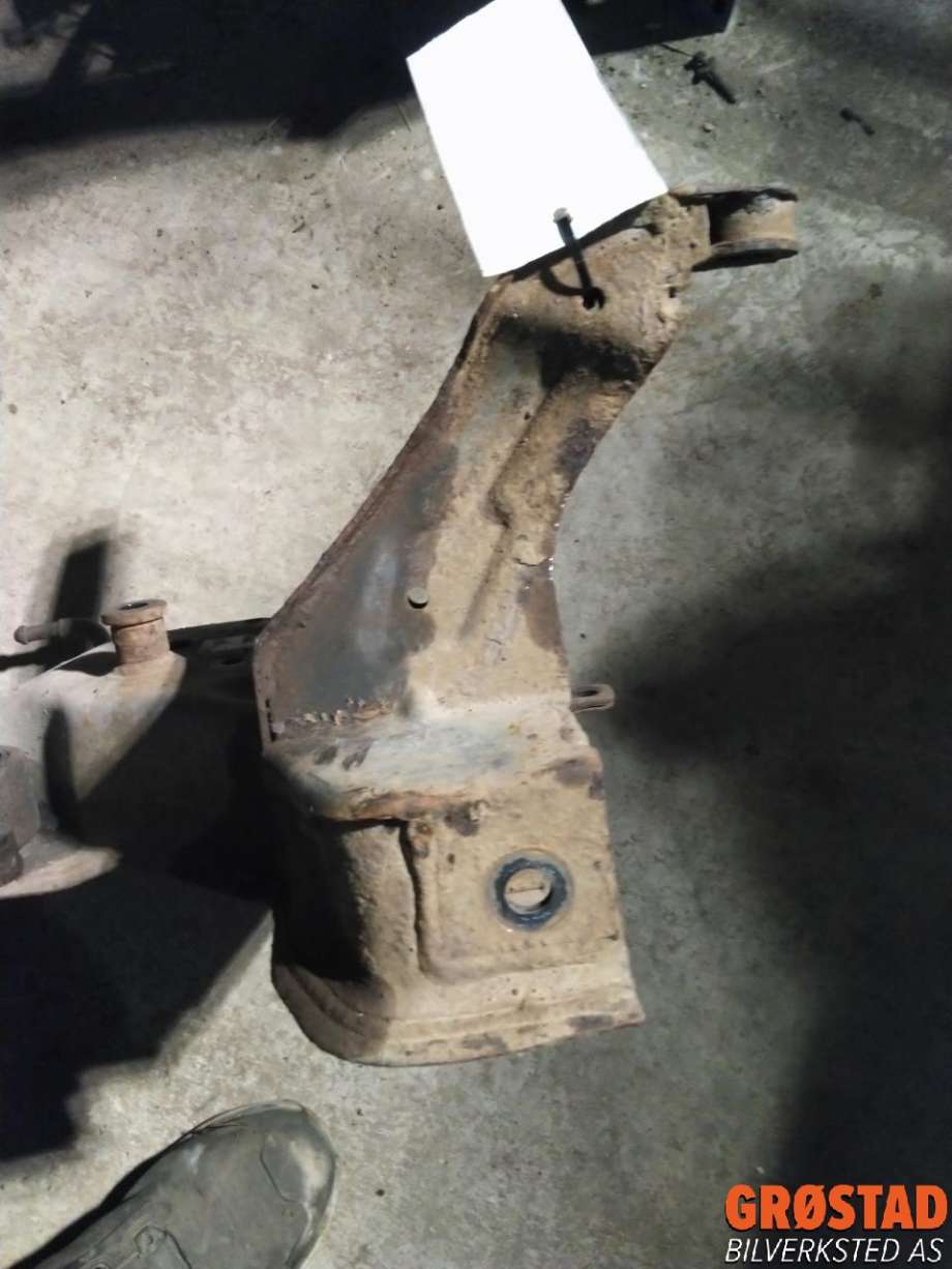 Travers foran hoved til Ford Transit Connect 2009-2013 (Type I, Fase 2) (5186206|)