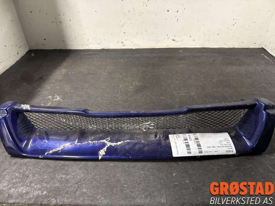 Grill til Nissan Skyline, 1993-1995 (Fase 1) (R33) (R33) (NISMO STYLE IKKE ORIGINAL)