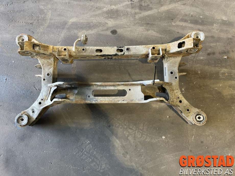 Travers bak til Kia Sportage, 2016-2021 (Type IV)  (55405D 7000)