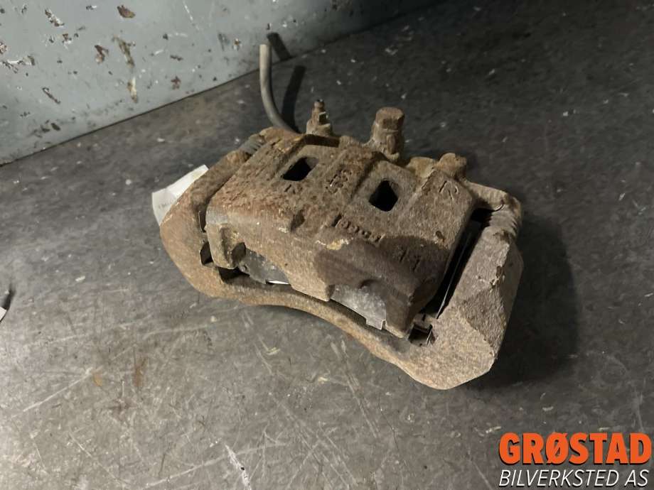 Bremsecaliper venstre foran til Isuzu D-Max, 2017-2020 (Type II, Fase 2)  