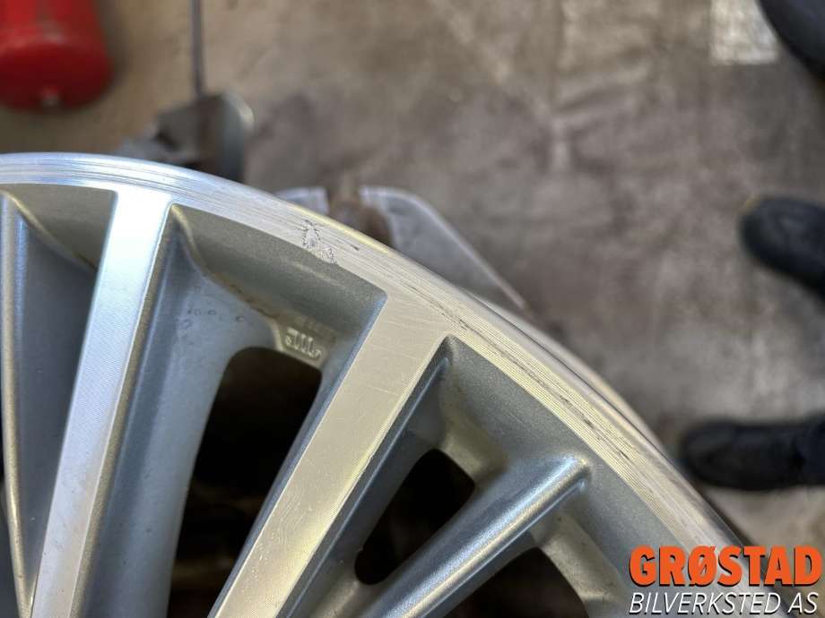 Felg aluminium til Mitsubishi Outlander 2015-->> (Type III, Fase 2)  (7X18 ET38|)