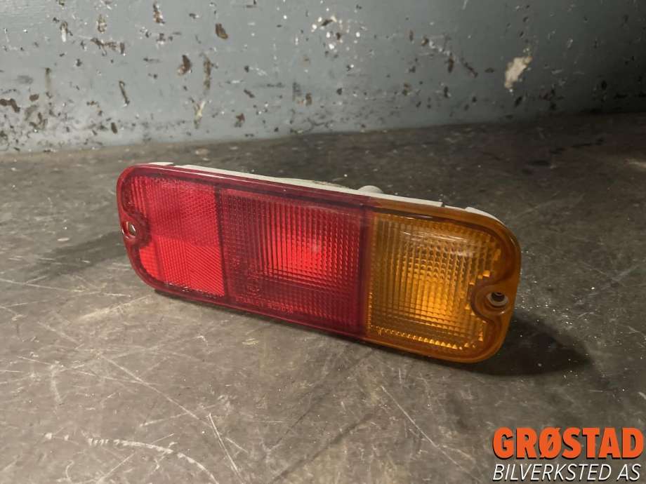 Baklykt fra støtfanger høyre til Suzuki Grand Vitara, XL-7 2001-2007  (35650-81A10-000|35650-81A10|)