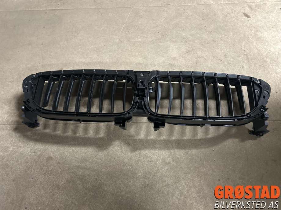 Grill til BMW 5-Serie 2017-->> (G30/G31) (G30/G31) (51747497279|)