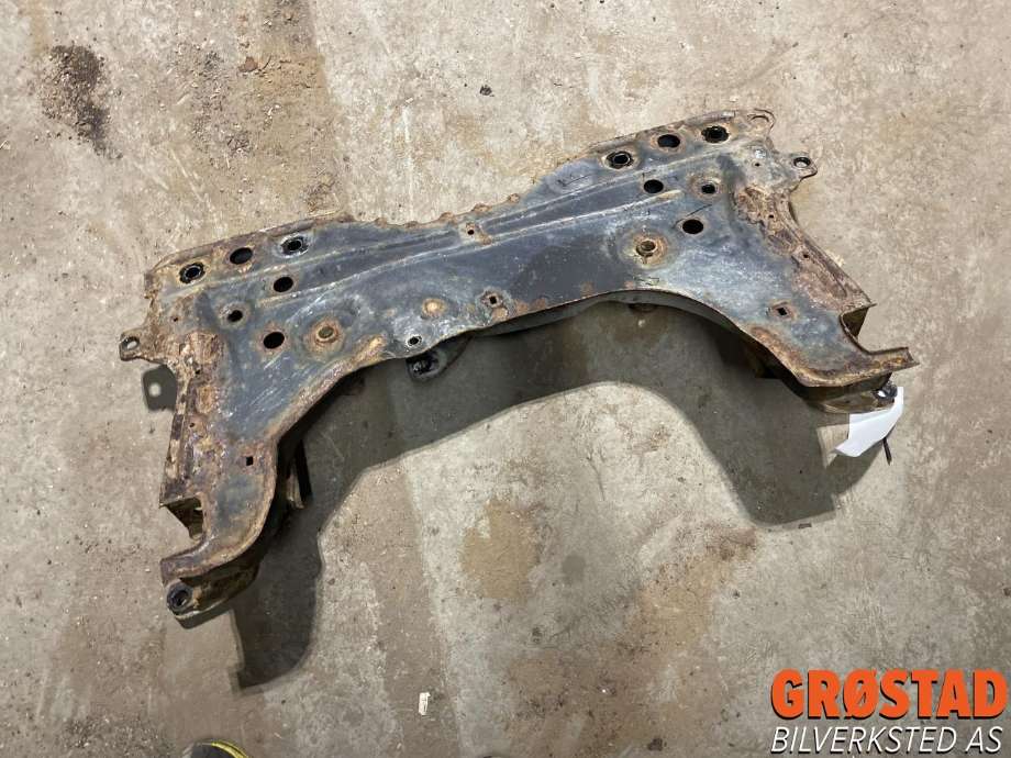 Travers foran hoved til Ford Focus 2004-2007 (Type II, Fase 1) (1812821|)