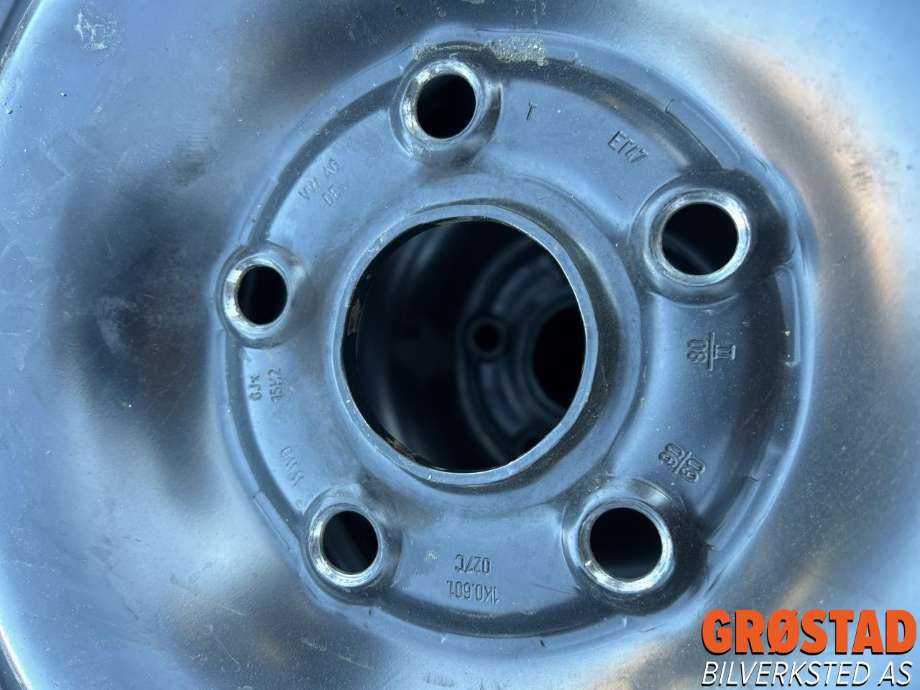 Hjulsett stål vinter til VW Golf V, Combi 2003-2008 (5X112|1K0601027C|)