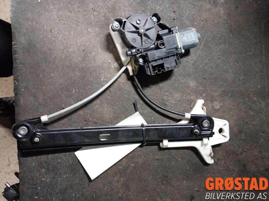 Ruteheis høyre bak til VW Polo 2009-2014 (Type V, Fase 1) (6R4 839 462 E|6R4 839 462 G|)