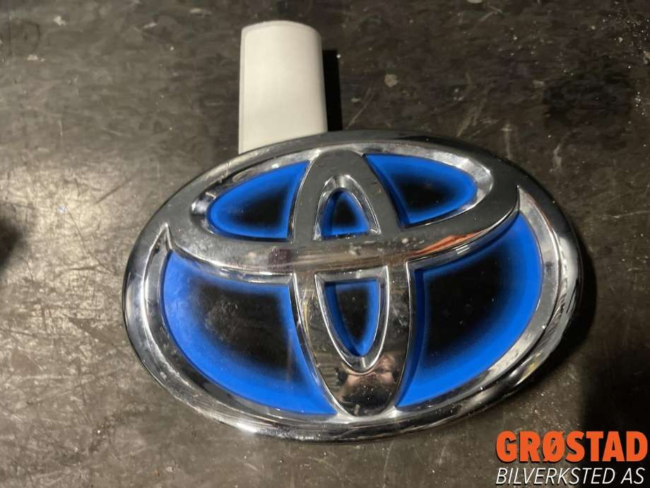 Emblem til Toyota Yaris, 2014-2020 (Type III, Fase 2)  (753010D130)