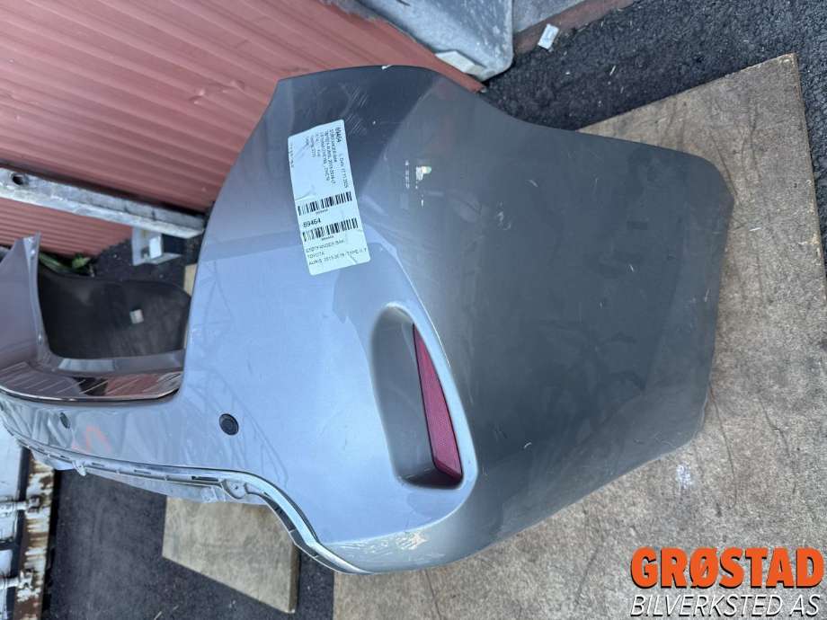Støtfanger bak til Toyota Auris 2013-2015 (Type II, Fase 1)  (5215902995|)