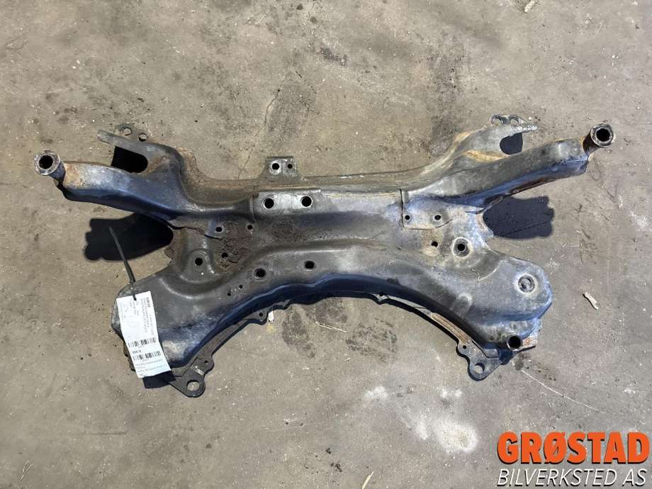 Travers foran hoved til Toyota Auris 2013-2015 (Type II, Fase 1)  (5120102102|5120102101|)