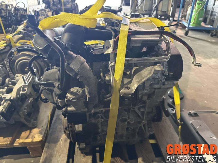 Motor bensin til Škoda Fabia 2014-2021 (Type III)  (04E 100 031 B|04E 100 098  X|)