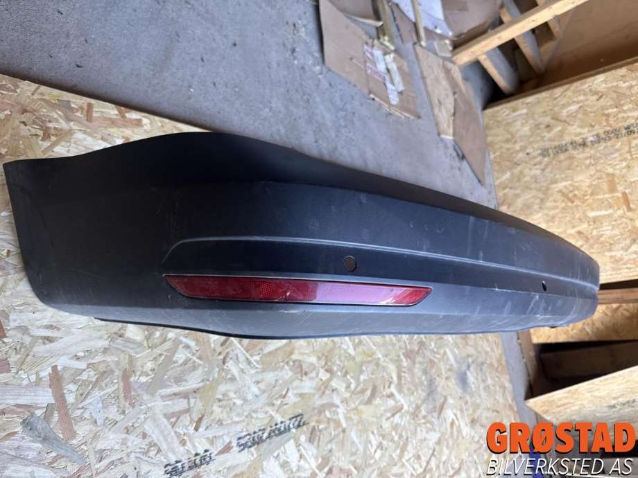 Støtfanger bak til VW Caddy 2015-2020 (Type III, Fase 3)  (2K5 807 417 C|)