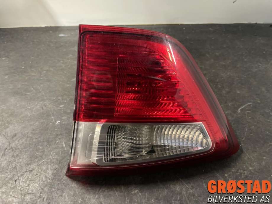 Baklykt høyre indre til Ford C-Max 2010-2015 (Type II, Fase 1) (1861698|)